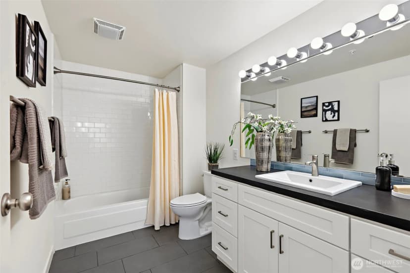 Property photo for 901 Sunset Boulevard Ne #b307, Renton photo 15
