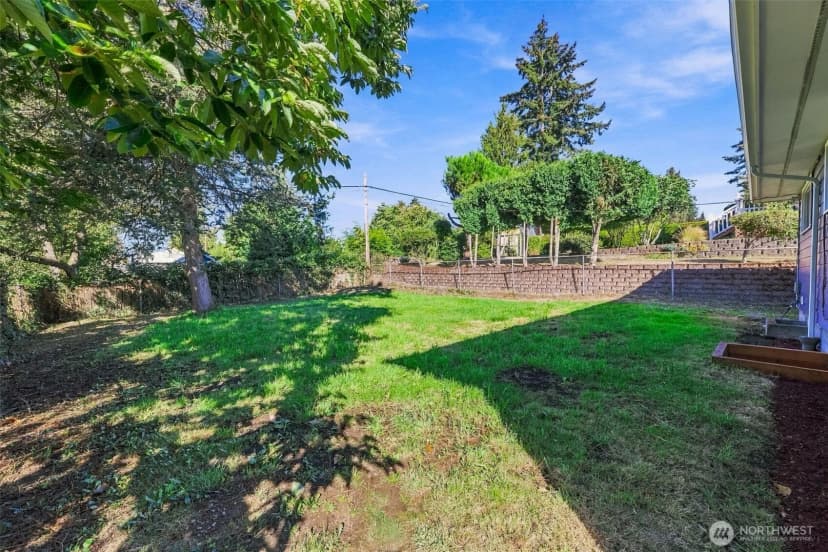 Property photo for 1518 S Tyler Street, Tacoma photo 24