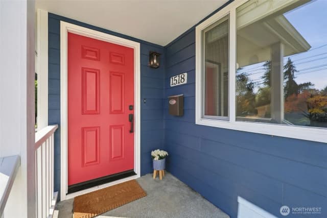 Property photo for 1518 S Tyler Street, Tacoma photo 2