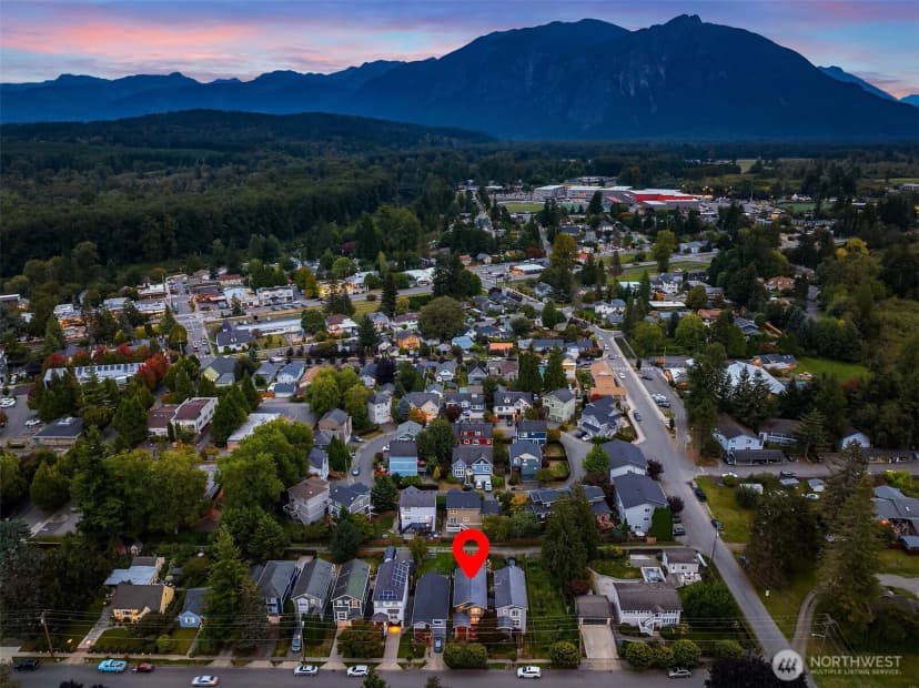 Property photo for 8336 Silva Avenue Se, Snoqualmie photo 39