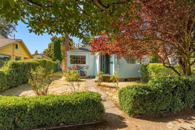 Property photo for 8627 9th Avenue Sw, Seattle