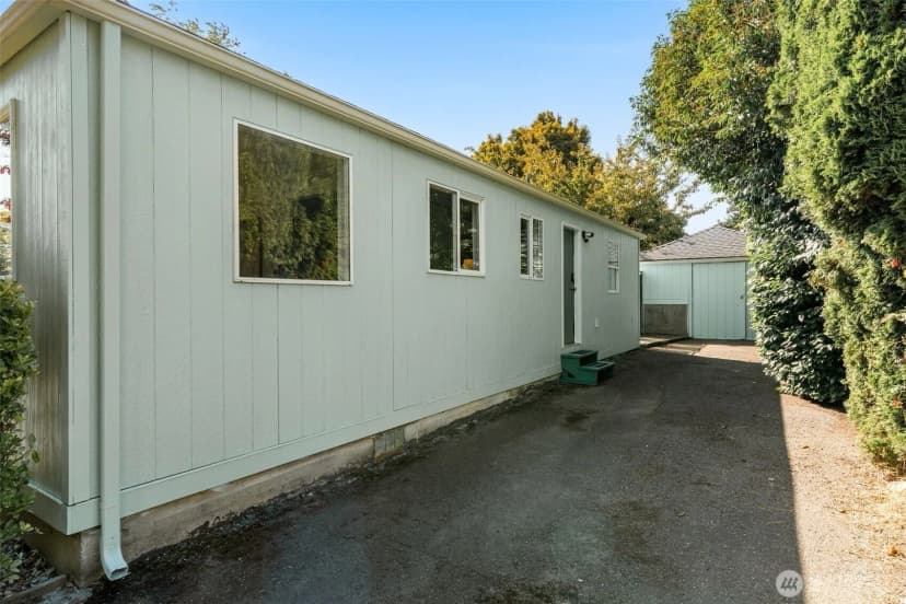 Property photo for 8627 9th Avenue Sw, Seattle photo 19