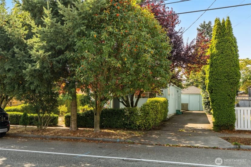 Property photo for 8627 9th Avenue Sw, Seattle photo 24