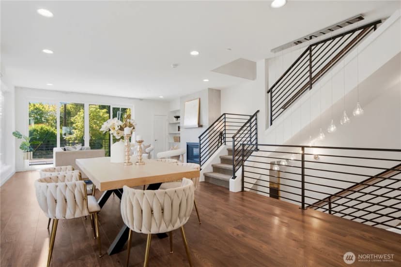 Property photo for 11514 Ne 87th Street #b, Kirkland photo 7
