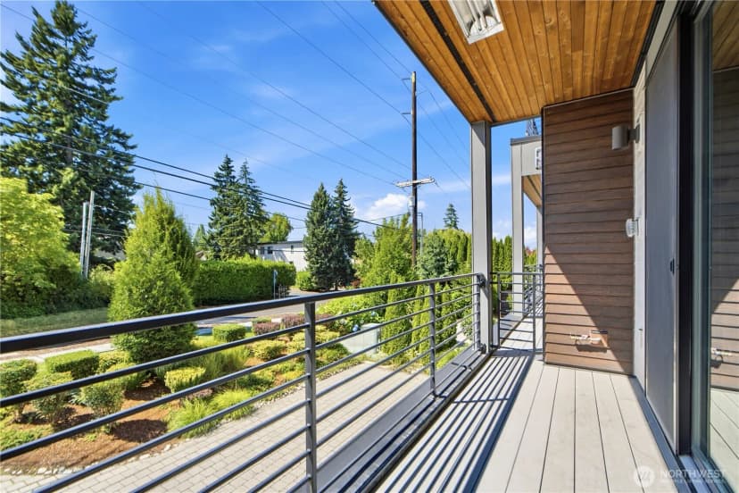 Property photo for 11514 Ne 87th Street #b, Kirkland photo 10