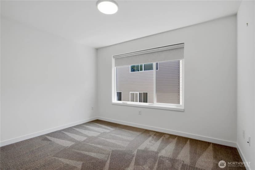 Property photo for 11514 Ne 87th Street #b, Kirkland photo 29