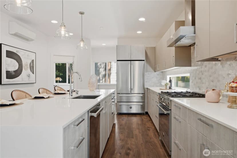 Property photo for 11514 Ne 87th Street #b, Kirkland photo 14
