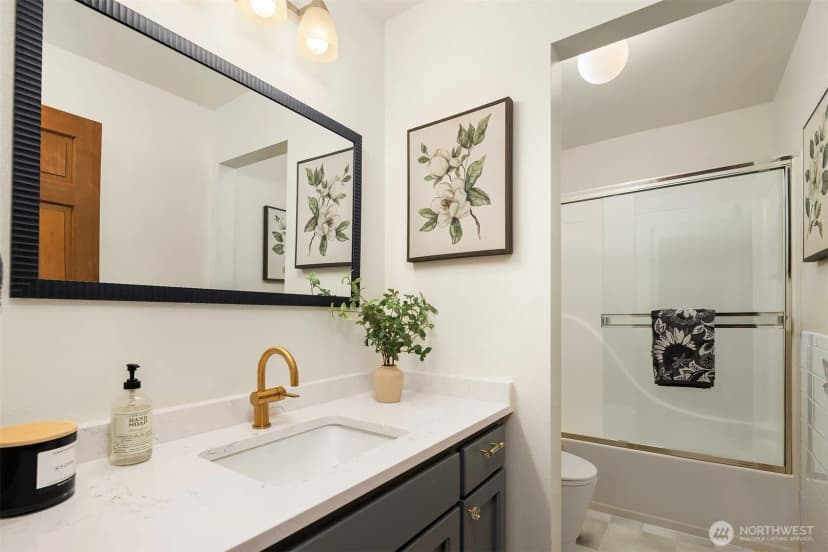 Property photo for 8539 Se 79th Place, Mercer Island photo 25