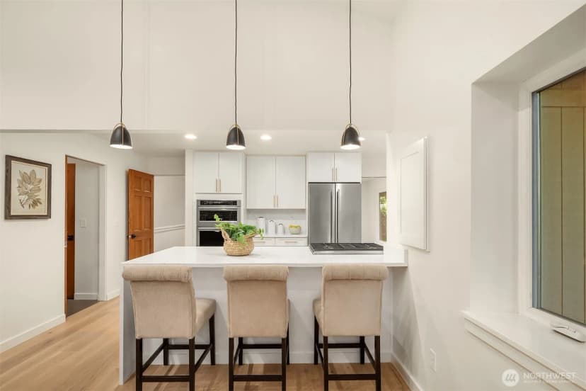 Property photo for 8539 Se 79th Place, Mercer Island photo 11