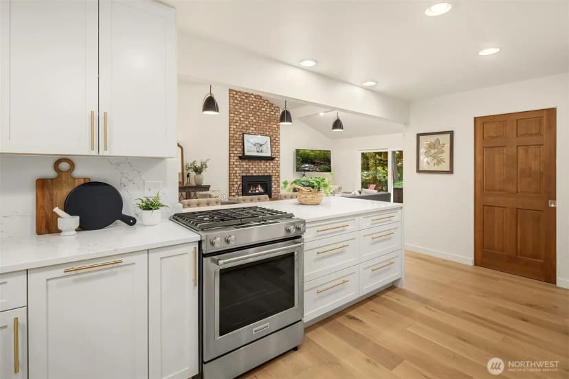Property photo for 8539 Se 79th Place, Mercer Island photo 12
