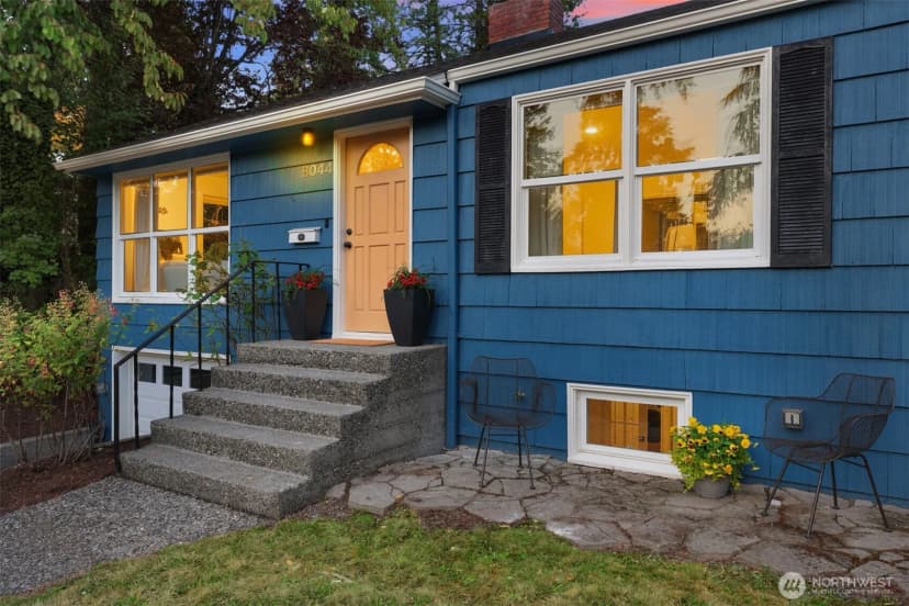Property photo for 8044 38th Avenue Ne, Seattle photo 30