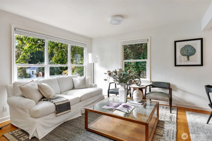 Property photo for 8044 38th Avenue Ne, Seattle photo 5