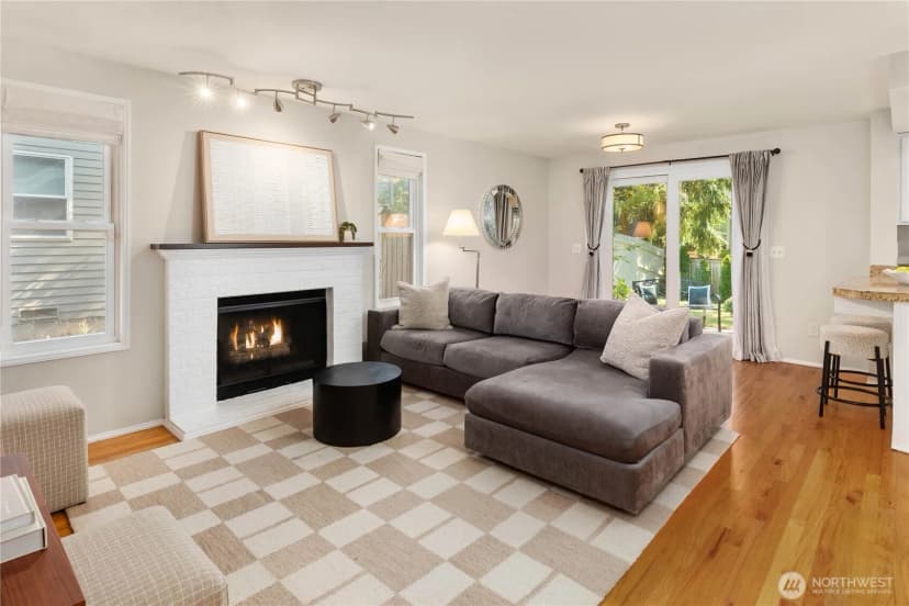 Property photo for 24201 38th Place Se, Sammamish photo 16