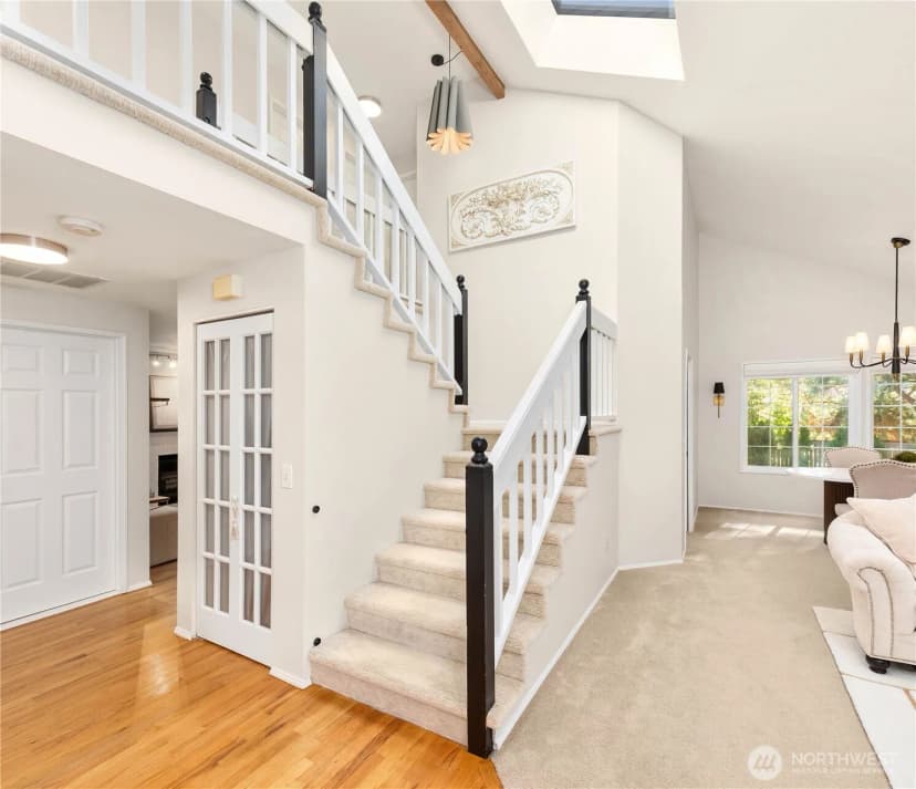 Property photo for 24201 38th Place Se, Sammamish photo 4
