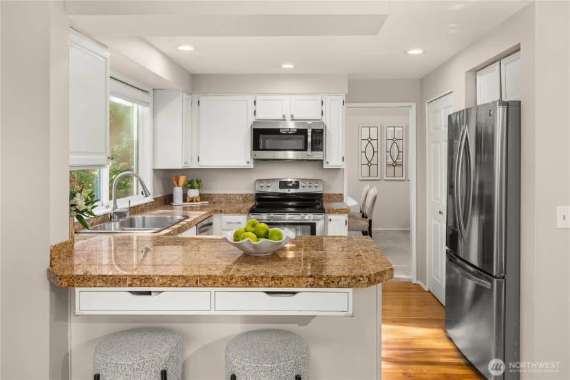 Property photo for 24201 38th Place Se, Sammamish photo 13