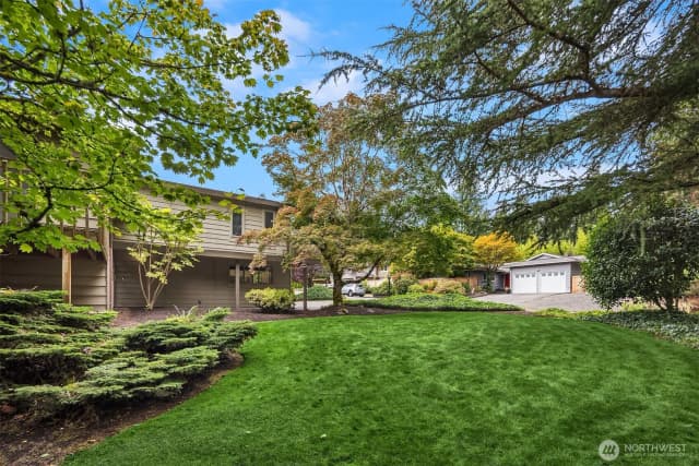 Property photo for 7433 120th Place Ne, Kirkland