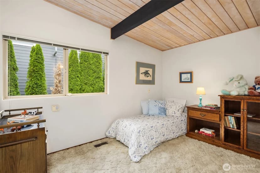 Property photo for 7433 120th Place Ne, Kirkland photo 22