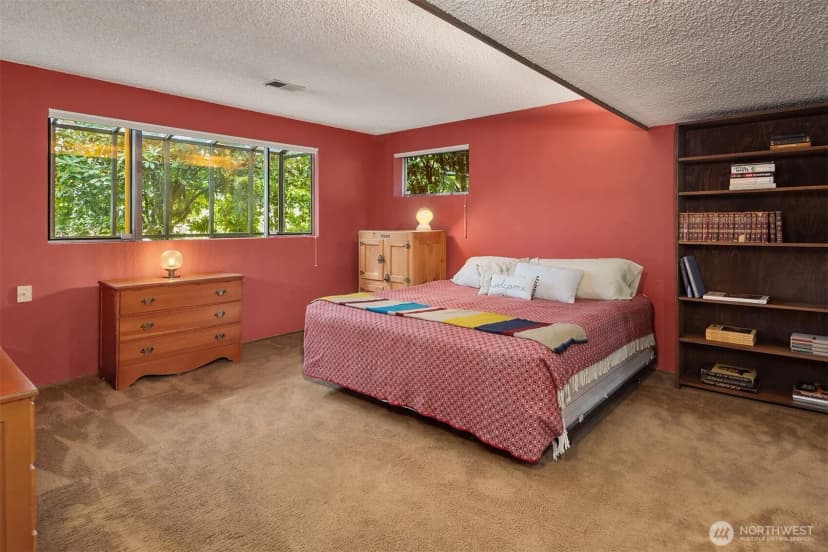 Property photo for 7433 120th Place Ne, Kirkland photo 30