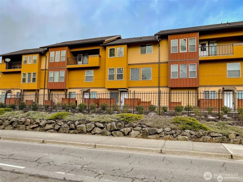Property photo for 12228 Se Petrovitsky Road #2b, Renton