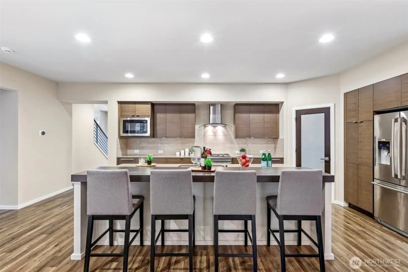 Property photo for 17017 42nd Drive Se, Bothell photo 9