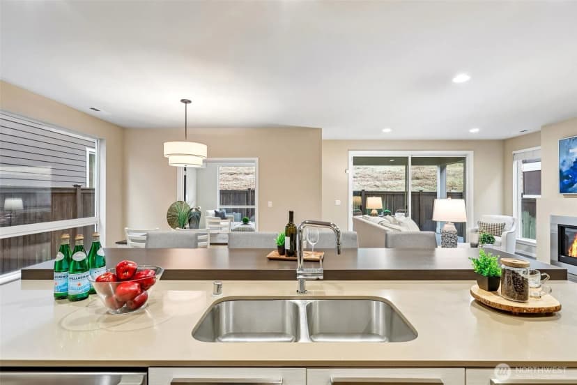 Property photo for 17017 42nd Drive Se, Bothell photo 6