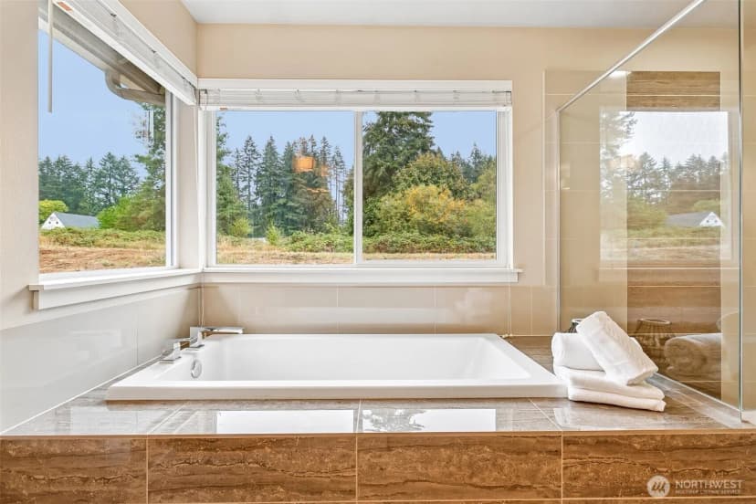 Property photo for 17017 42nd Drive Se, Bothell photo 25