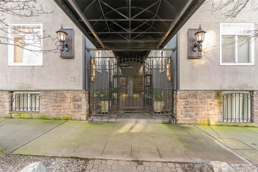 Property photo for 403 Terry Avenue #apt. 2, Seattle photo 24