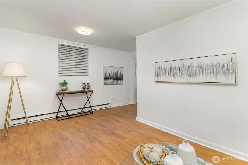 Property photo for 403 Terry Avenue #apt. 2, Seattle photo 8