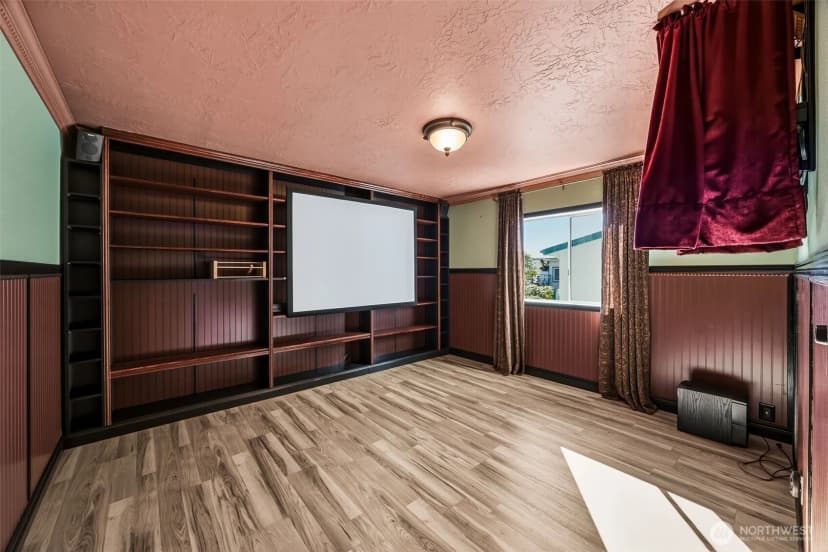 Property photo for 14317 Greenbelt Drive E, Bonney Lake photo 20