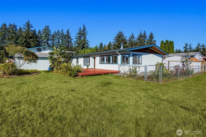 Property photo for 14317 Greenbelt Drive E, Bonney Lake photo 2