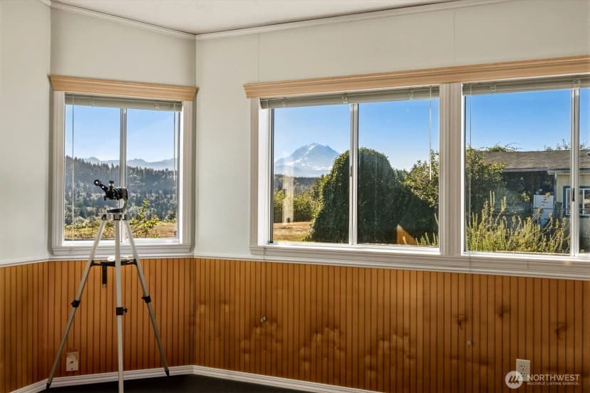 Property photo for 14317 Greenbelt Drive E, Bonney Lake photo 7