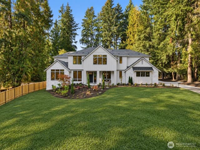 Property photo for 21450 Ne 79th, Redmond photo 2