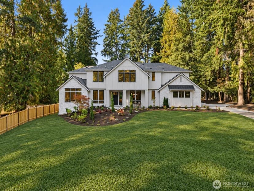 Property photo for 21450 Ne 79th, Redmond photo 2