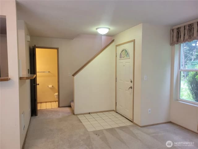 Property photo for 5004 168 Street Sw #a, Lynnwood photo 5