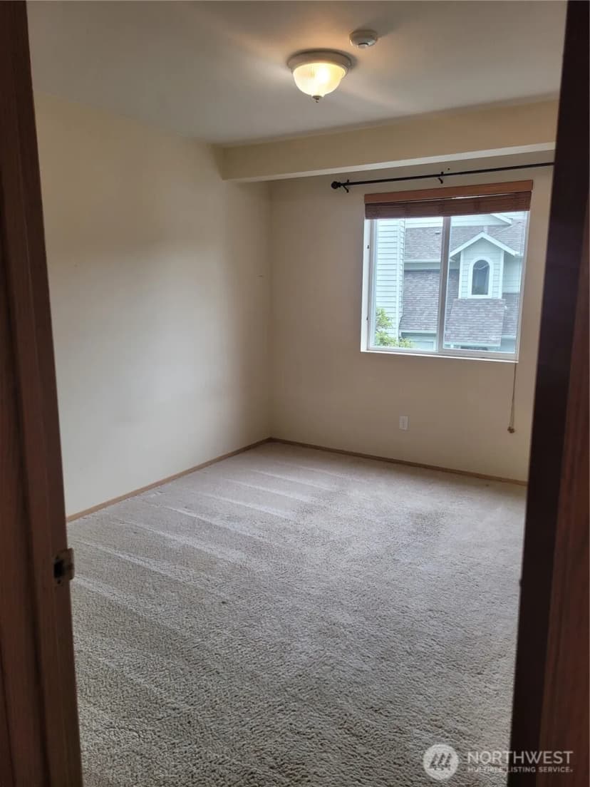 Property photo for 5004 168 Street Sw #a, Lynnwood photo 17