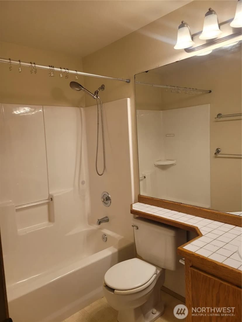 Property photo for 5004 168 Street Sw #a, Lynnwood photo 23