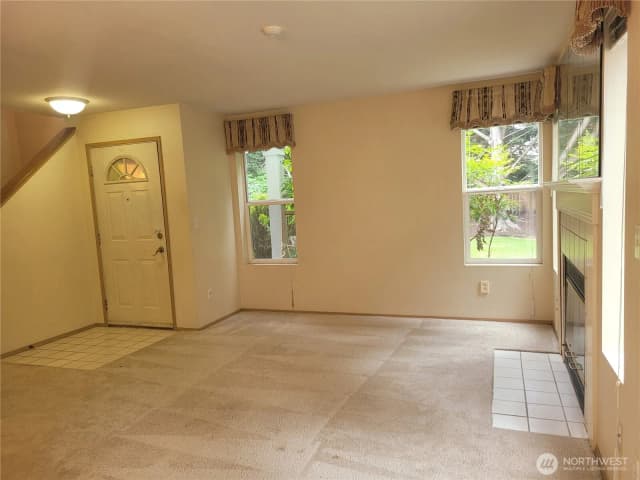 Property photo for 5004 168 Street Sw #a, Lynnwood photo 4
