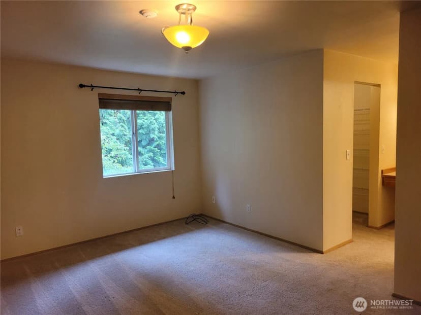 Property photo for 5004 168 Street Sw #a, Lynnwood photo 16