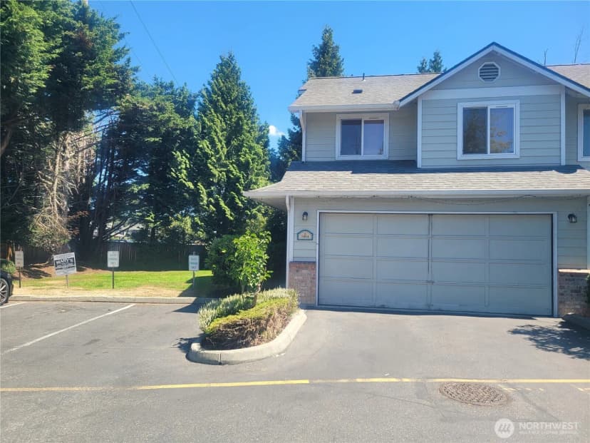 Property photo for 5004 168 Street Sw #a, Lynnwood photo 24