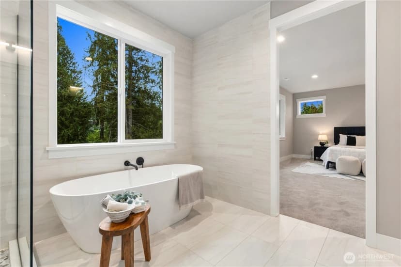 Property photo for 18305 Snohomish Avenue, Snohomish photo 28