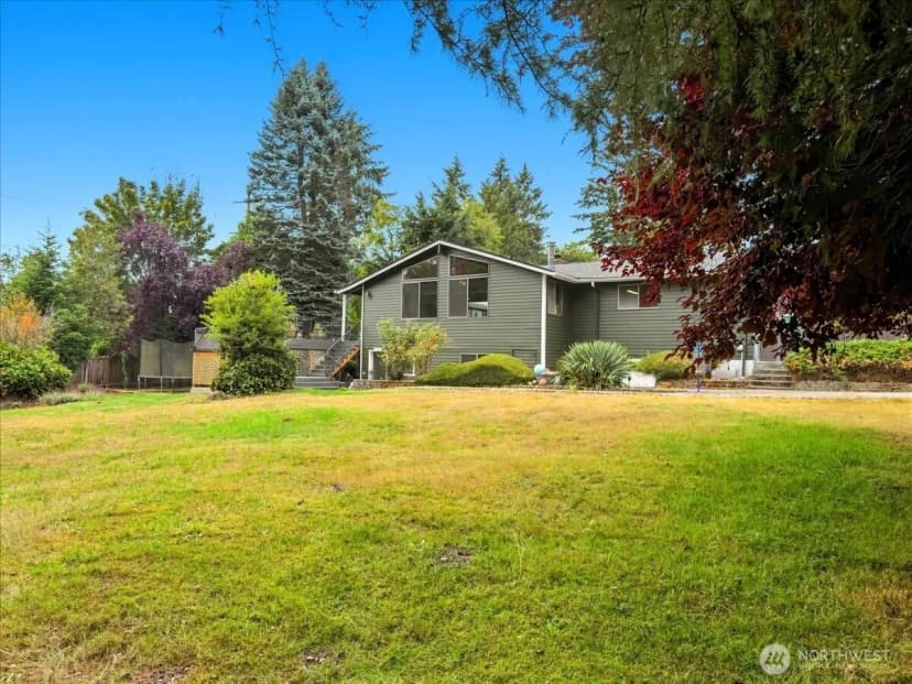 Property photo for 19607 136th Place Se, Renton photo 4