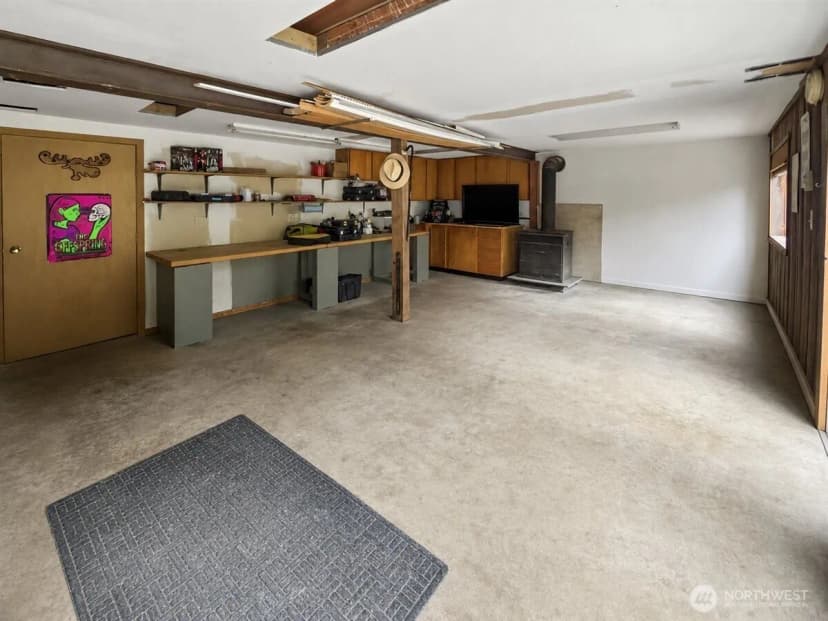 Property photo for 19607 136th Place Se, Renton photo 26