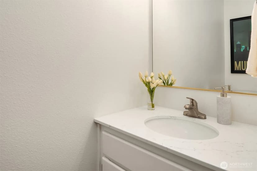 Property photo for 11323 37th Avenue Se, Everett photo 25