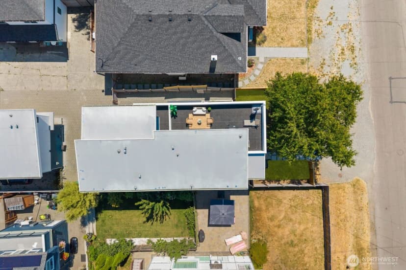 Property photo for 10240 40th Avenue Sw #a, Seattle photo 28