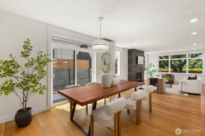 Property photo for 10240 40th Avenue Sw #a, Seattle photo 10