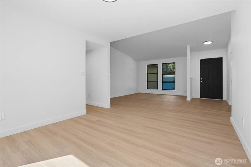 Property photo for 5370 Se Ravenridge Court, Port Orchard photo 11