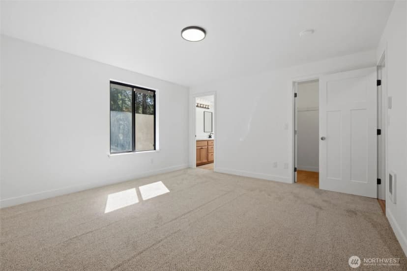 Property photo for 5370 Se Ravenridge Court, Port Orchard photo 27
