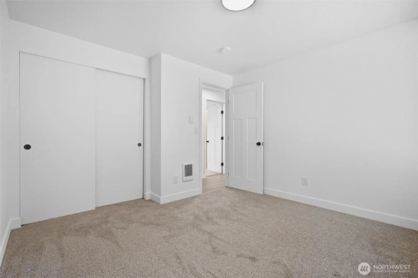 Property photo for 5370 Se Ravenridge Court, Port Orchard photo 23