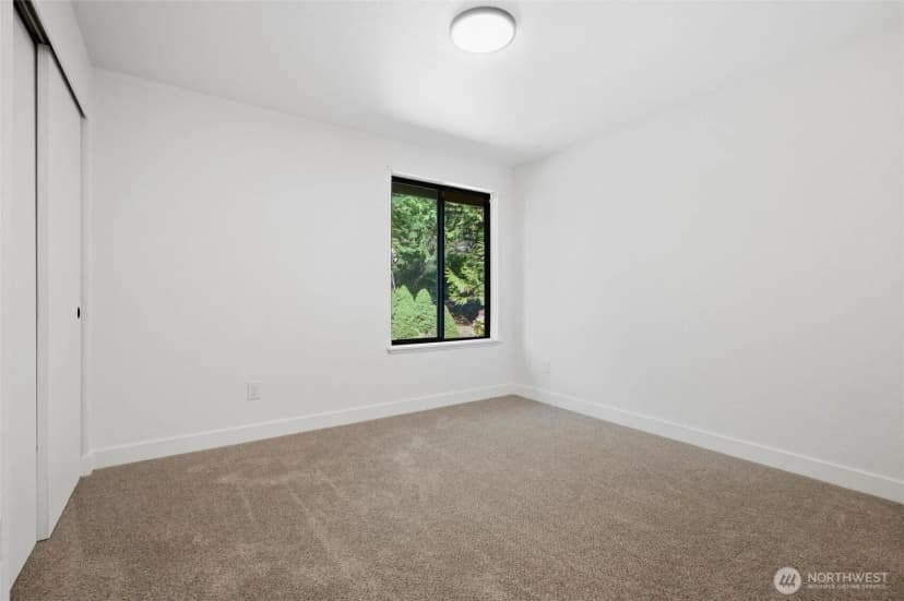 Property photo for 5370 Se Ravenridge Court, Port Orchard photo 24
