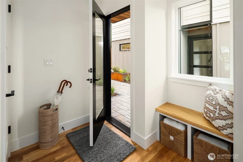 Property photo for 4353 Sw Willow Street, Seattle photo 21
